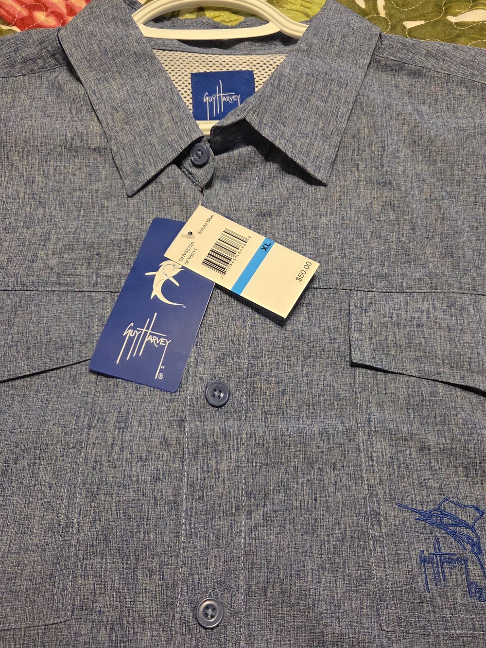 Guy Harvey Men's Short-Sleeve Button-Up Shirt in Chambray Blue
